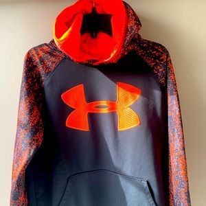 Boys Under Armour hooded sweatshirt